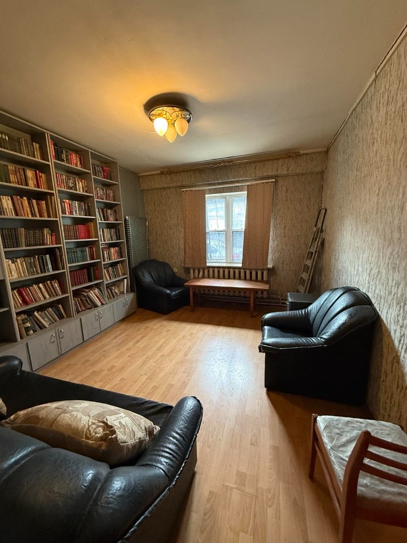 продажа трехкомнатной квартиры номер A-173674 в Малиновском районе, фото номер 13